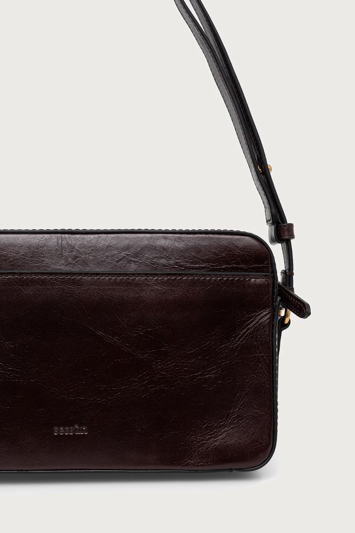 Akcesoria Sessun Torebka crossbody damska skórzana DIVICAM 26102002 brązowy