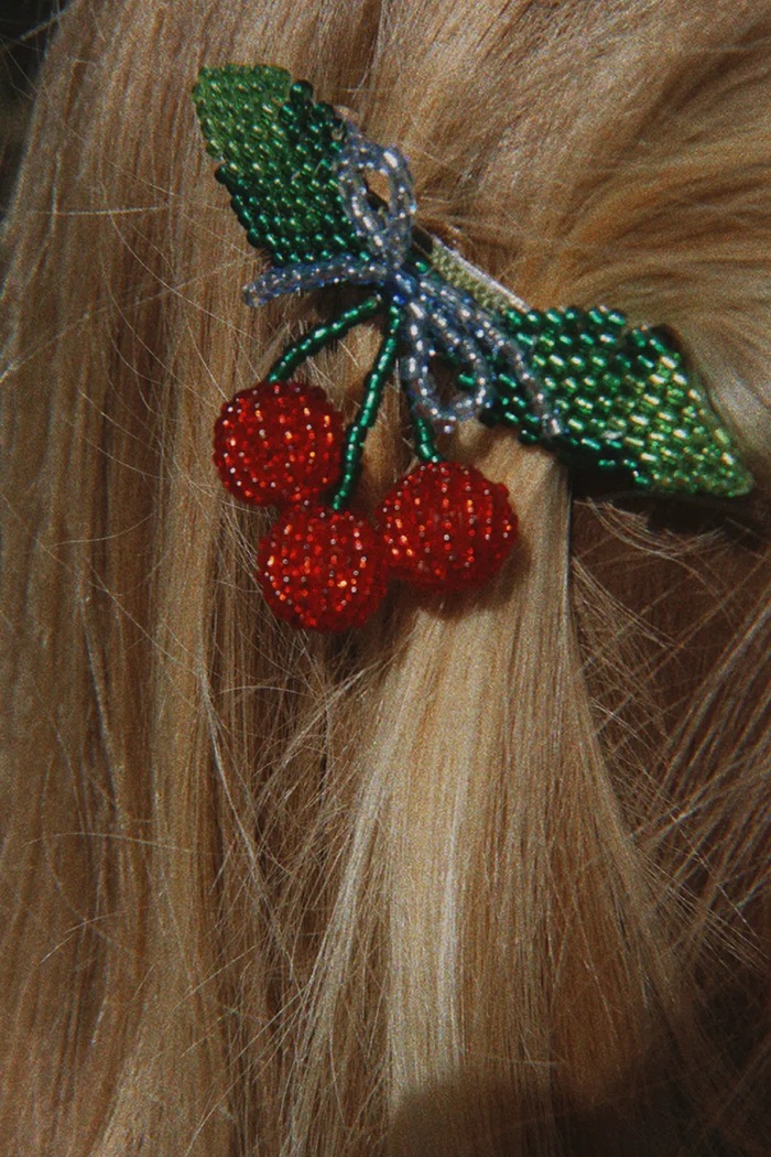 Ukosnice za kosu za djecu 2 PACK BEADED CHERRY BOW HAIR CLIP Konges Sløjd KS105827.9BY2 crvena