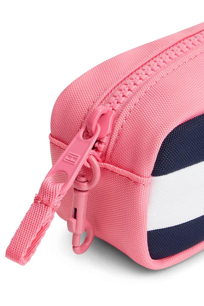 Tommy Hilfiger piórnik dziecięcy różowy KA0KA00145.9BY2.G
