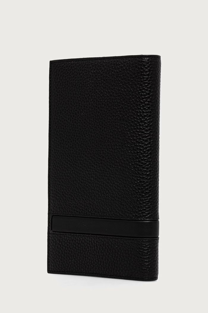 Guess Etui na paszport męskie skórzane MONACO SMMOGR.LEA01 czarny AW26