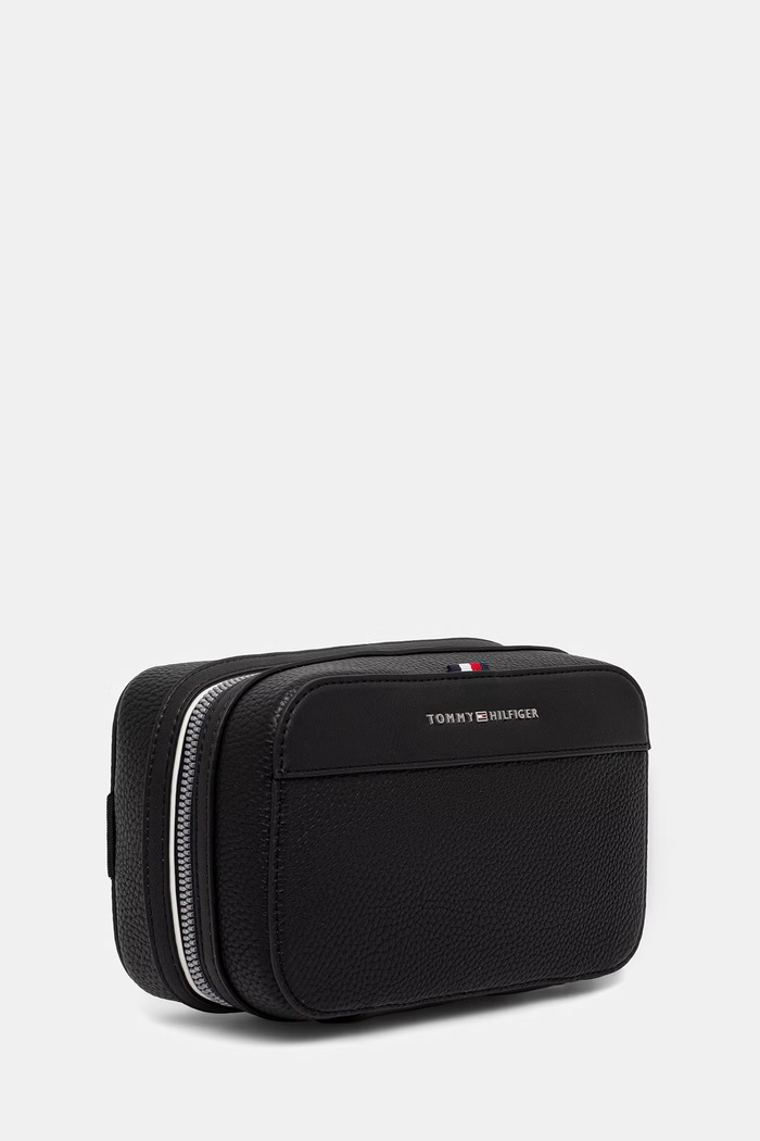 Tommy Hilfiger kosmetyczka męska z imitacji skóry AM0AM14824 czarny AW26