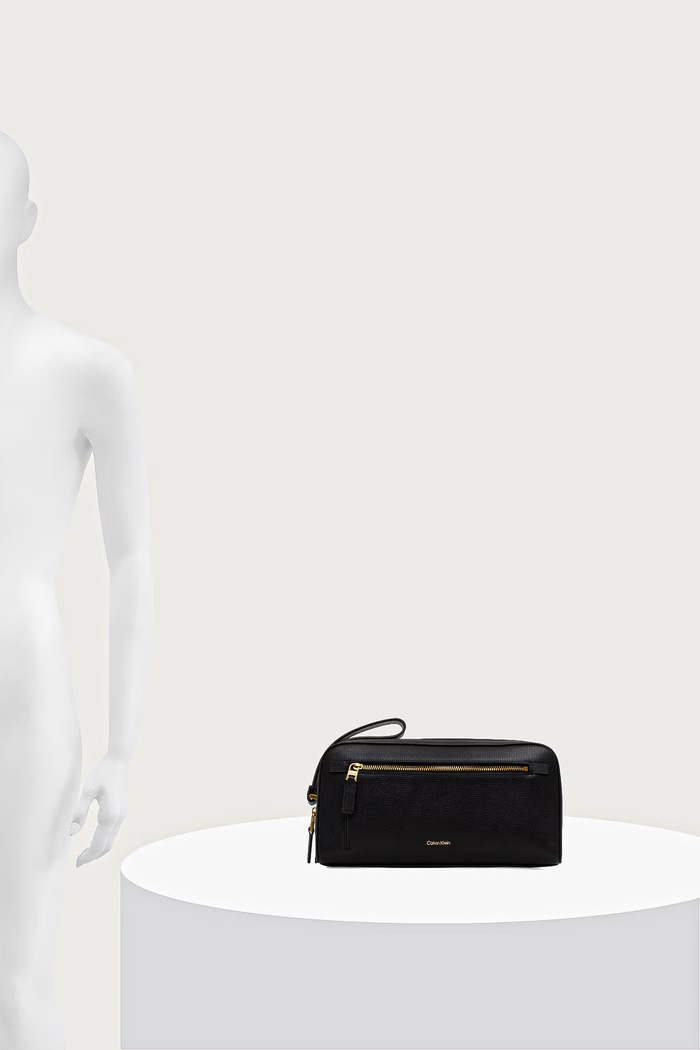 Νεσεσέρ ανδρικό δερμάτινο Calvin Klein μαύρο LV04D1323G