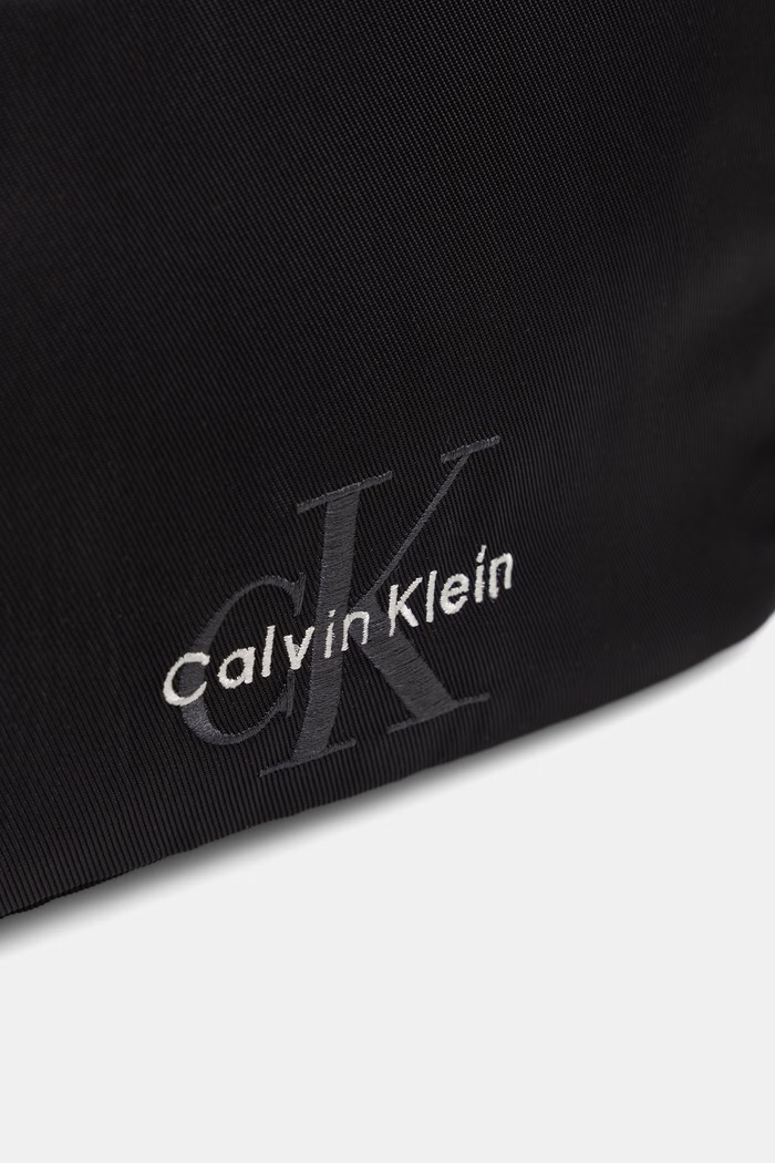 Calvin Klein kosmetyczka męska czarny LV04D1301G