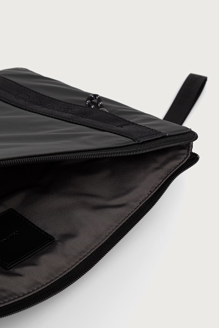 Torba za laptop za muškarce Calvin Klein LV04D1294G crna