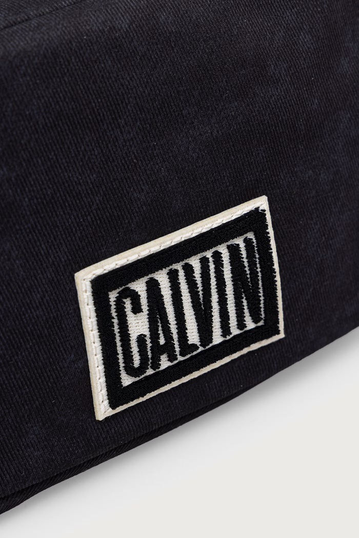 Dodaci Calvin Klein Kozmetička torbica za muškarce LV04D1265G crna