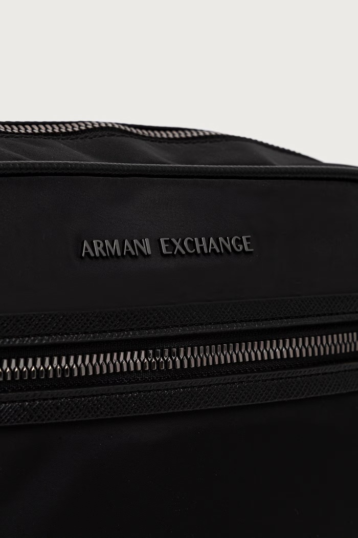 Аксесоари Armani Exchange Козметична чанта мъжка XM001662.AF27131 черен