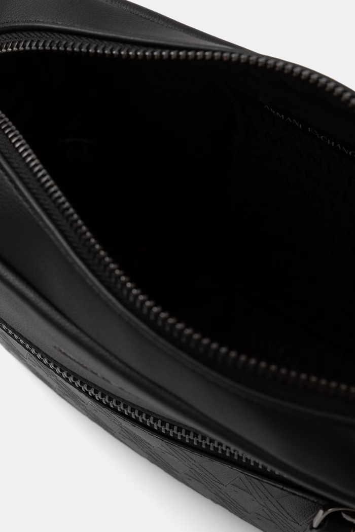 Armani Exchange bustina da uomo in similpelle nero XM003583.AF26662