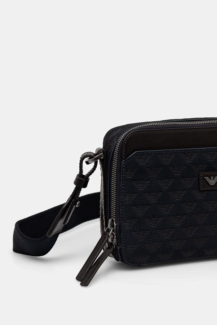 Emporio Armani saszetka męska skórzana EM005668.AF29023 granatowy AW26