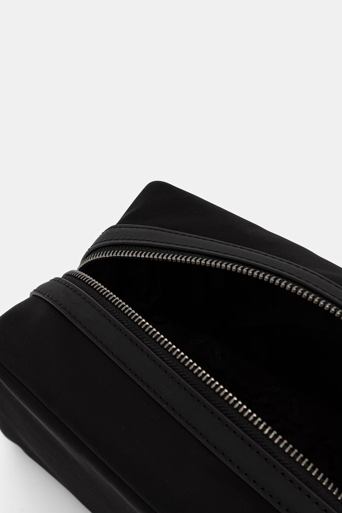 Michael Kors kosmetyczka męska Brooklyn 33T6GHDT7O czarny