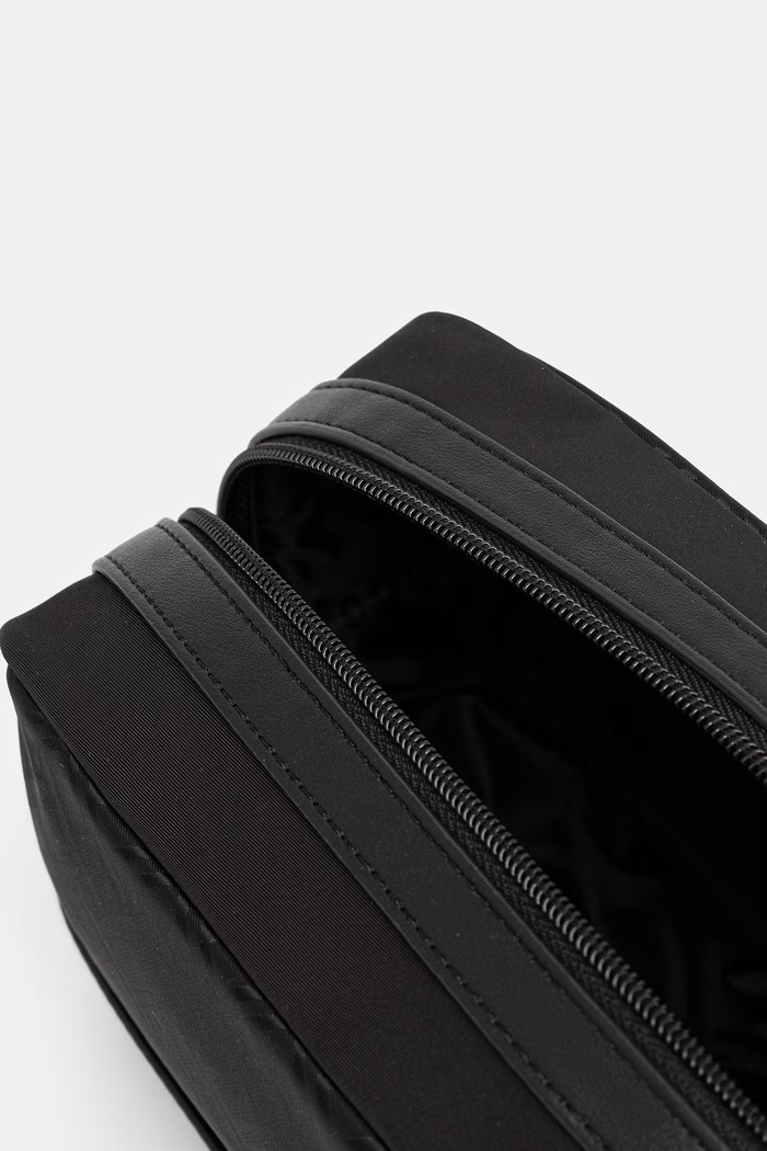 Tommy Hilfiger νεσεσέρ ταξιδίου ανδρικό AM0AM14508 μαύρο