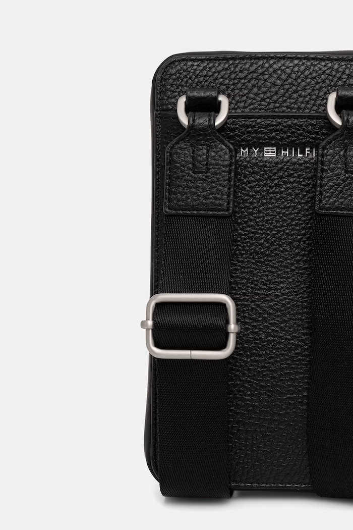 Tommy Hilfiger puzdro pánske z imitácie kože čierna AM0AM14499