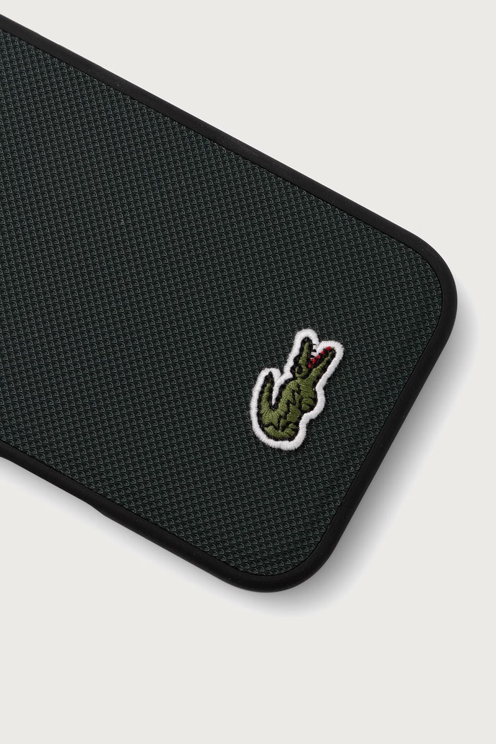 Lacoste Etui na telefon iPhone 17 LCHMP17SPVCE zielony AW26