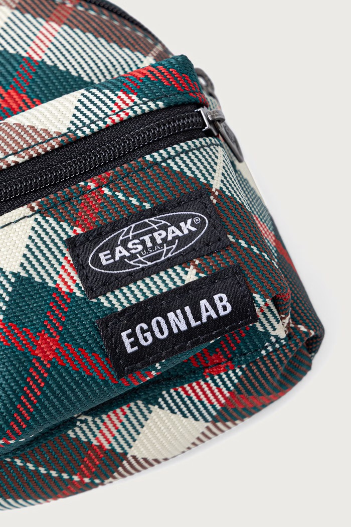 Eastpak x EGONLAB brelok EK0A5BOOF0L zielony AW26