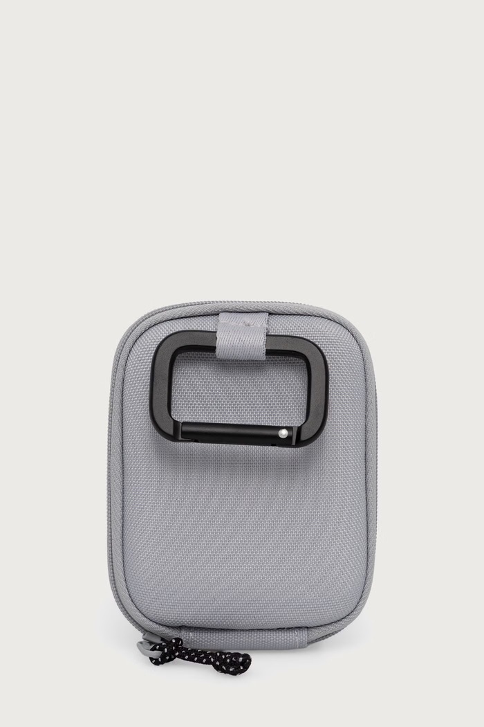 Etui Under Armour 1378573.011 szary
