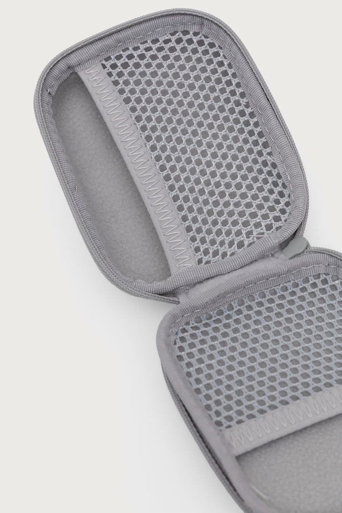 Etui Under Armour szary 1378573.011
