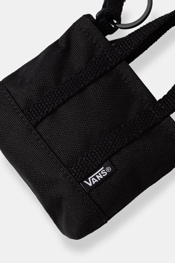 Vans obesek za ključe VN000Q9CBLK1 črna AW26