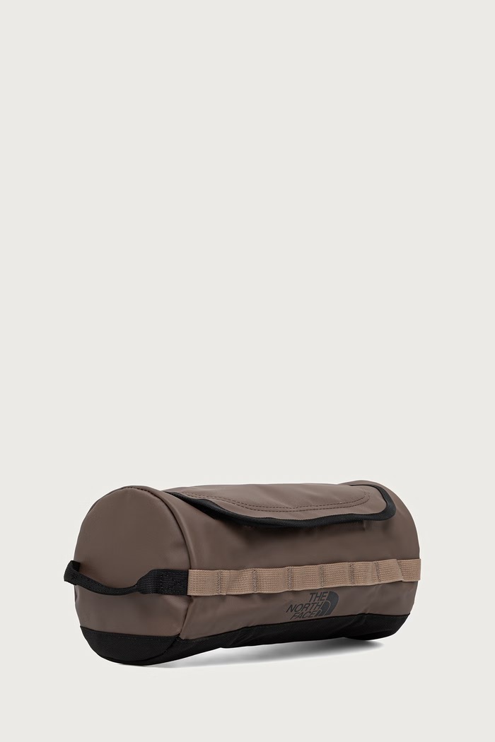 The North Face Козметична чанта Base Camp Travel Canister 5,7L NF0A52TFXE71 кафяв AW26