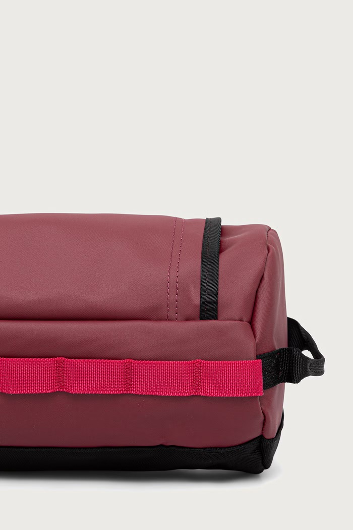 Аксесоари The North Face Козметична чанта Base Camp Travel Canister 5,7L NF0A52TFWZ91 бордо
