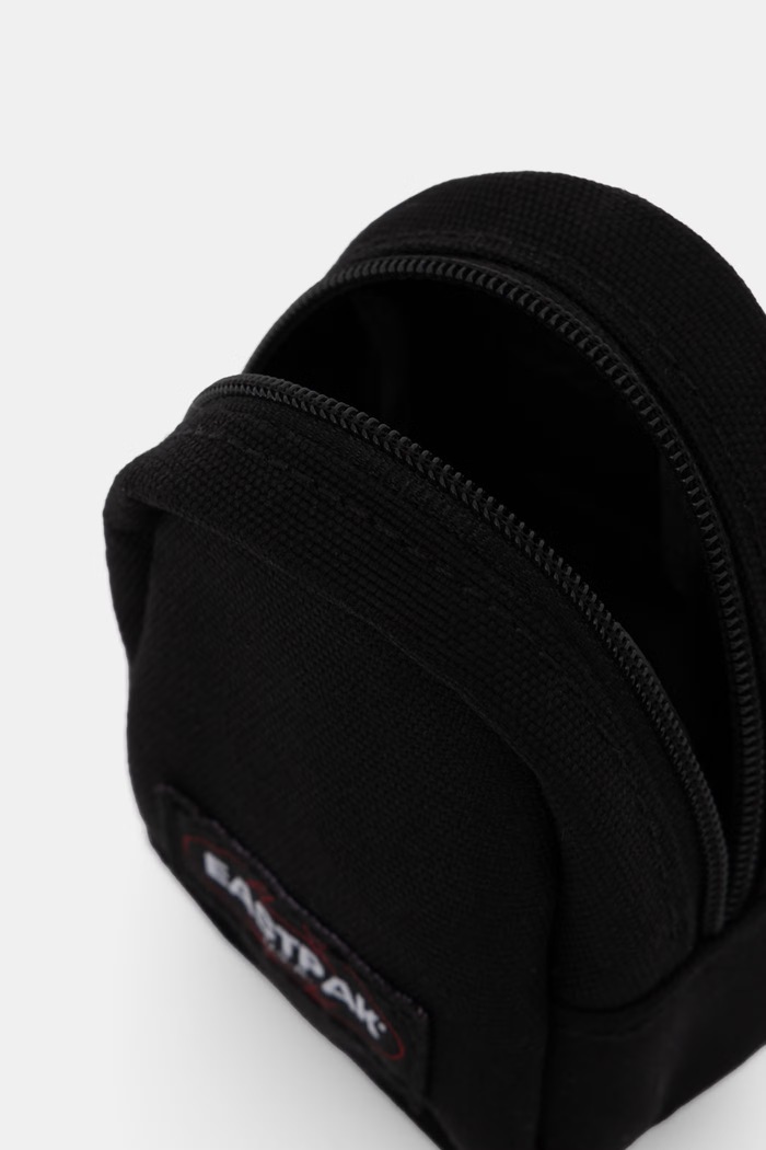 Eastpak saszetka XS POUCH czarny EK0A5BOC0081