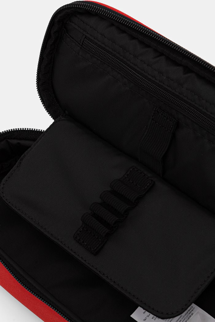 Eastpak piórnik EASTPAK X DISNEY czerwony EK000717D0M1