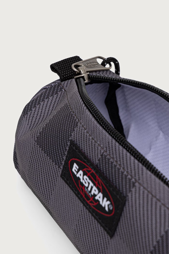 Akcesoria Eastpak piórnik BENCHMARK SINGLE EK000372C0K1 szary