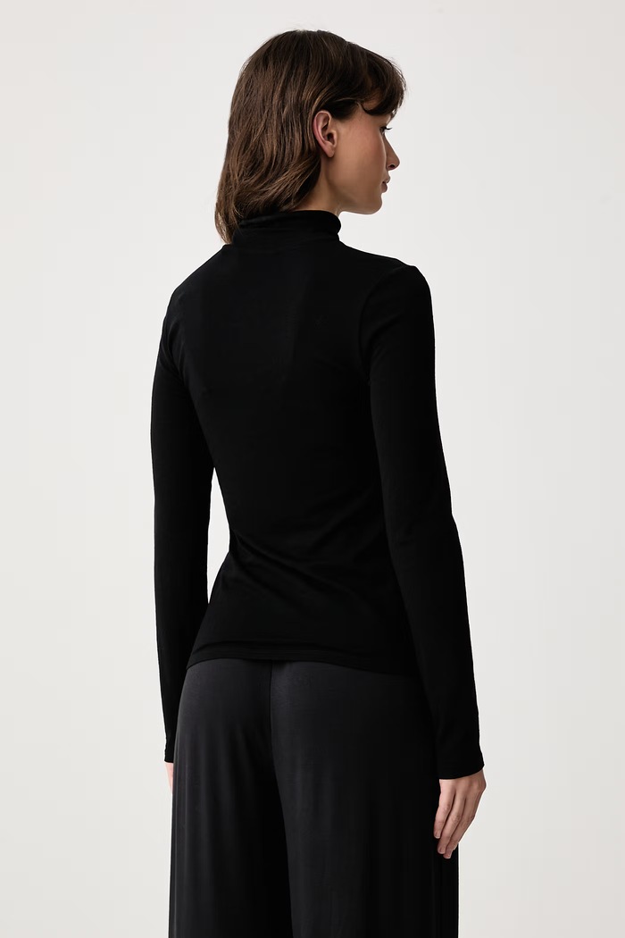 Ruházat Triumph Hosszúujjú női gyapjú és moher hozzáadásával Beauty Layers 10225074 fekete