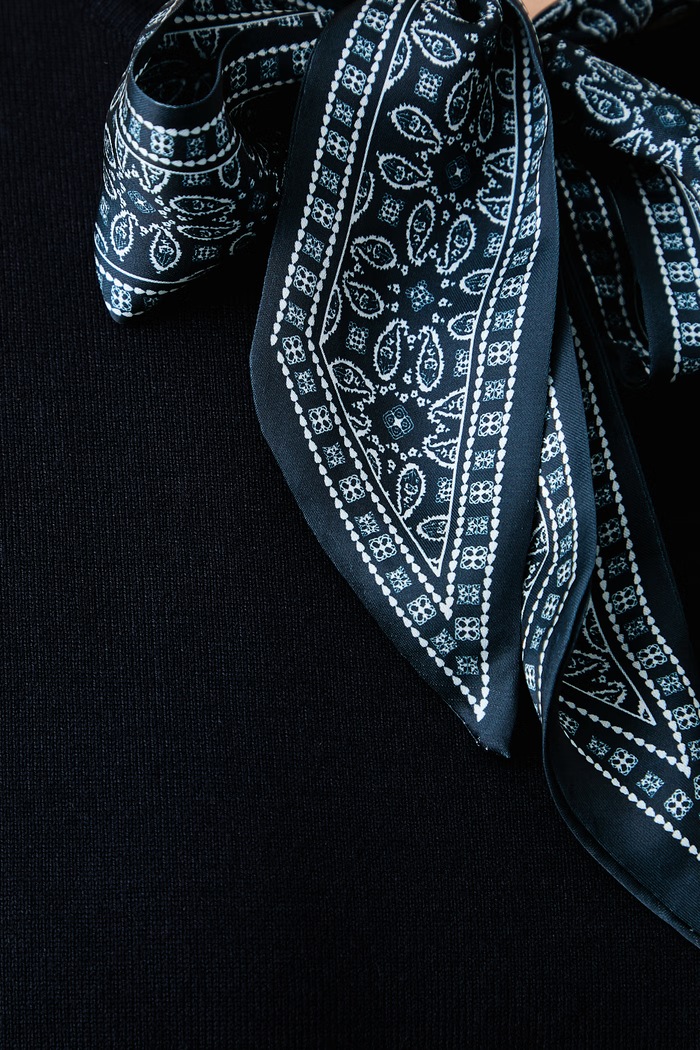 Sweter z krótkim rękawem damski z wiskozą Morgan granatowy MFOULA