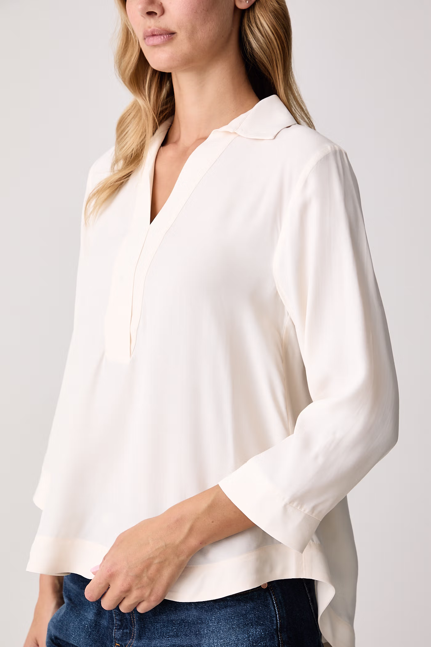 Abbigliamento United Colors of Benetton Camicetta da donna in viscosa 5HFLDQ0F8 beige
