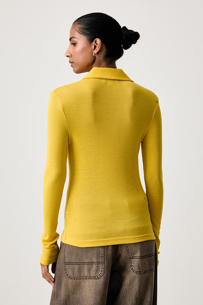 Odzież Stine Goya Longsleeve damski z wełny merino SG.AW26.T265.2510 żółty