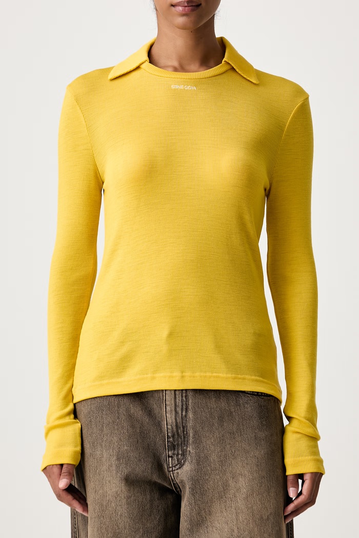 Longsleeve damski z wełny merino Stine Goya SG.AW26.T265.2510 żółty