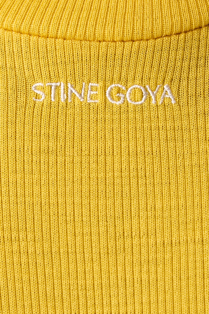 Stine Goya Longsleeve damski z wełny merino SG.AW26.T265.2510