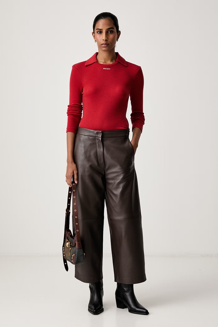 Stine Goya Longsleeve damski z wełny merino SG.AW26.T265.2510 czerwony AW26
