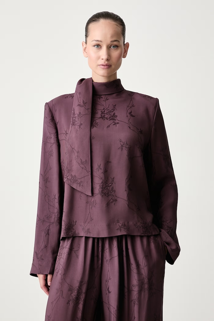 Stine Goya Bluzka damska z wiskozy bordowy SG.AW26.T259.2548