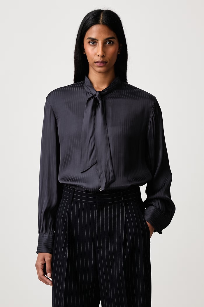 A.P.C. Marguerite koszula z wiskozy damska granatowy VIAML.F13475