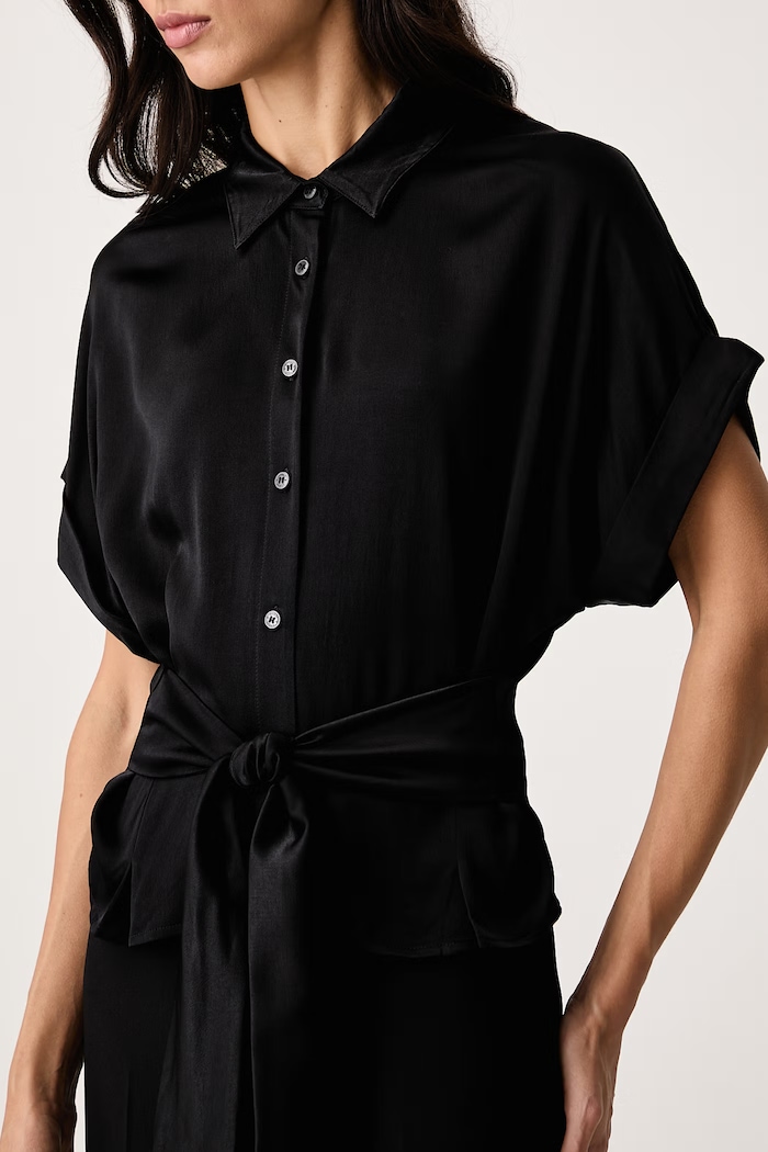 Koszula damska JULIE Guess W6BH56.W4400 czarny