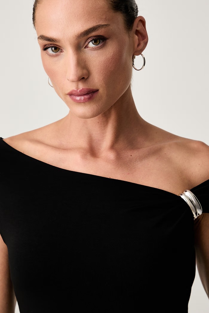 Guess crop top za žene od lyocella crna W6YP48.K4527