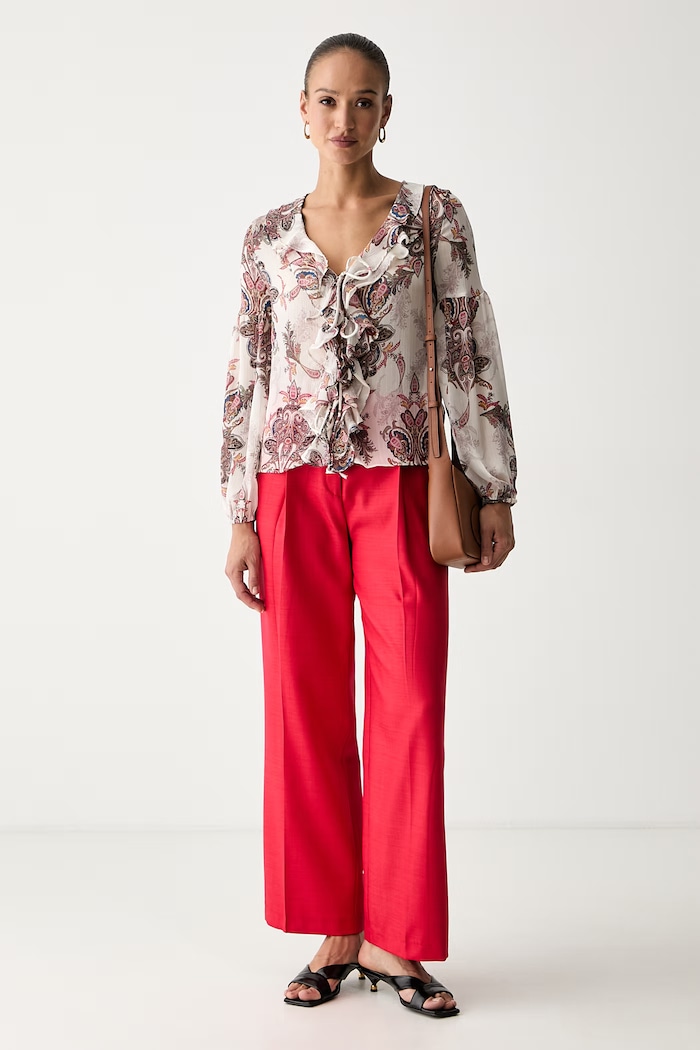 Guess bluzka z falbanką damska EMY W6YH30.W2951 beżowy AW26
