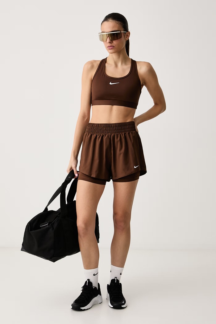 Nike Biustonosz sportowy Swoosh DX6821.259 brązowy AW26