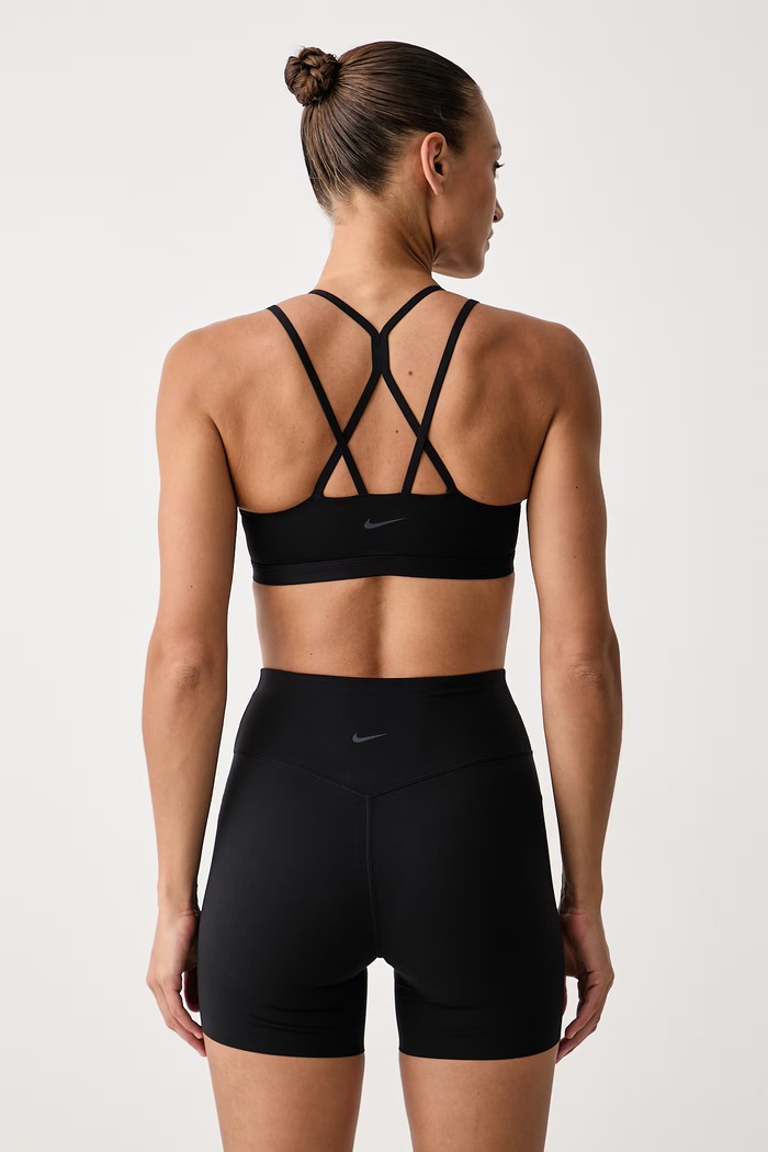 Odzież Nike Biustonosz do jogi Zenvy Strappy IB9847.010 czarny
