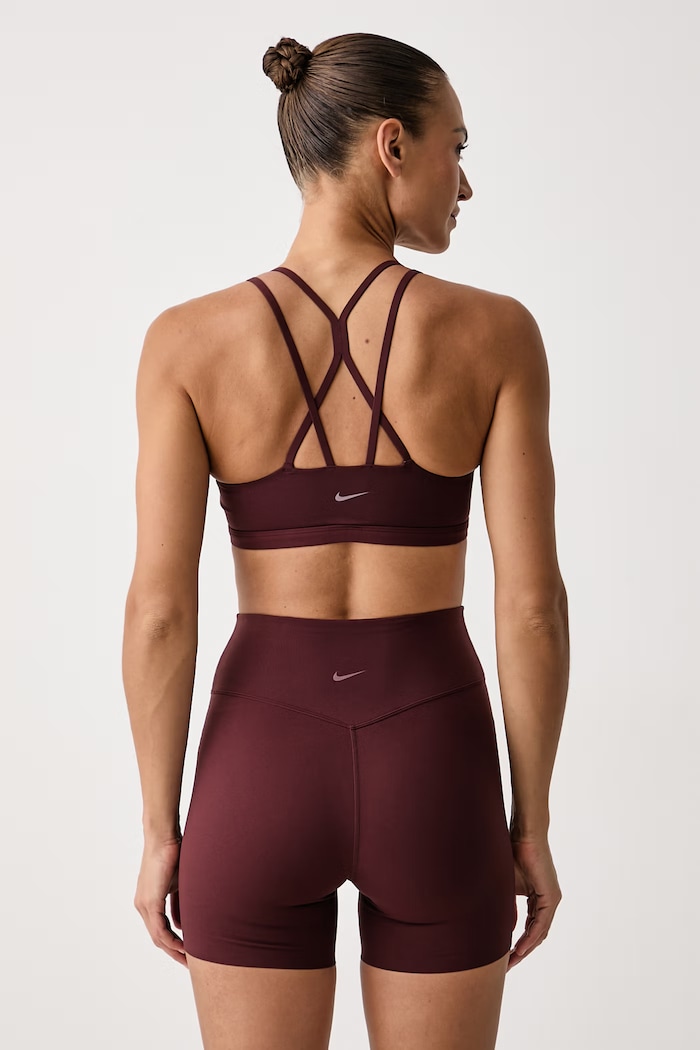 Odzież Nike Biustonosz do jogi Zenvy Strappy IB9847.658 brązowy
