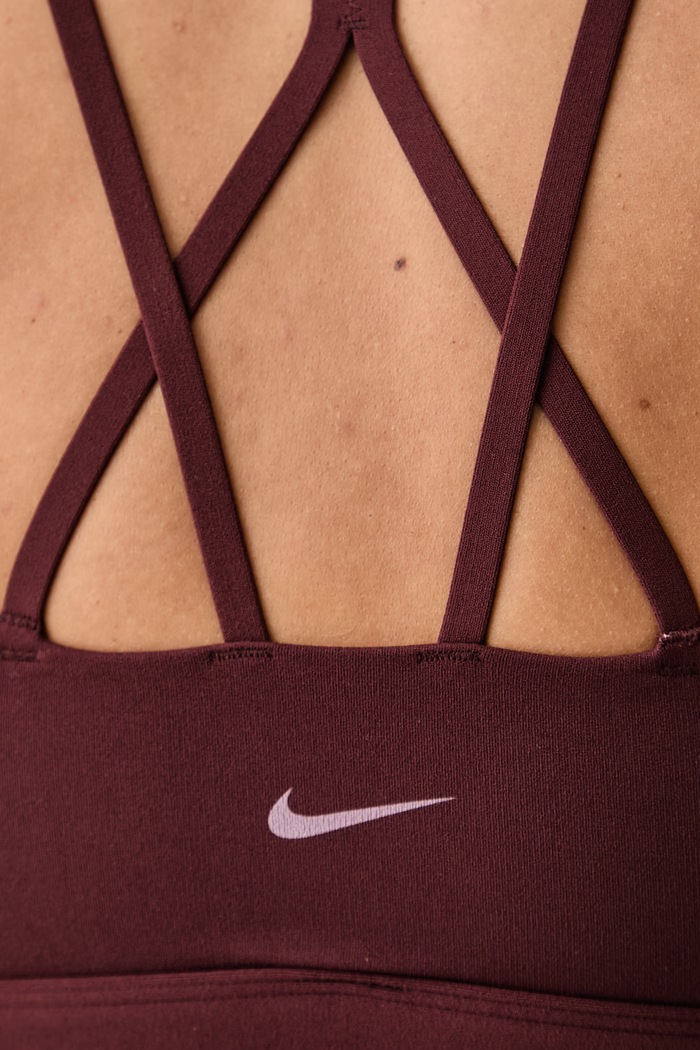 Biustonosz do jogi Zenvy Strappy Nike brązowy IB9847.658