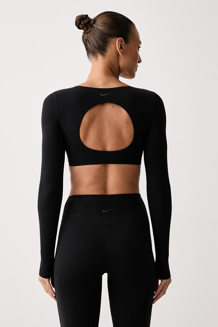 Odzież Nike Longsleeve do jogi damski Zenvy IO3117.010 czarny