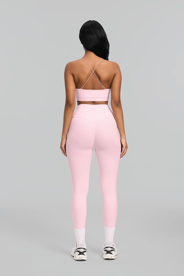 Odzież BetterMe Biustonosz do jogi Strappy BRA00028 różowy