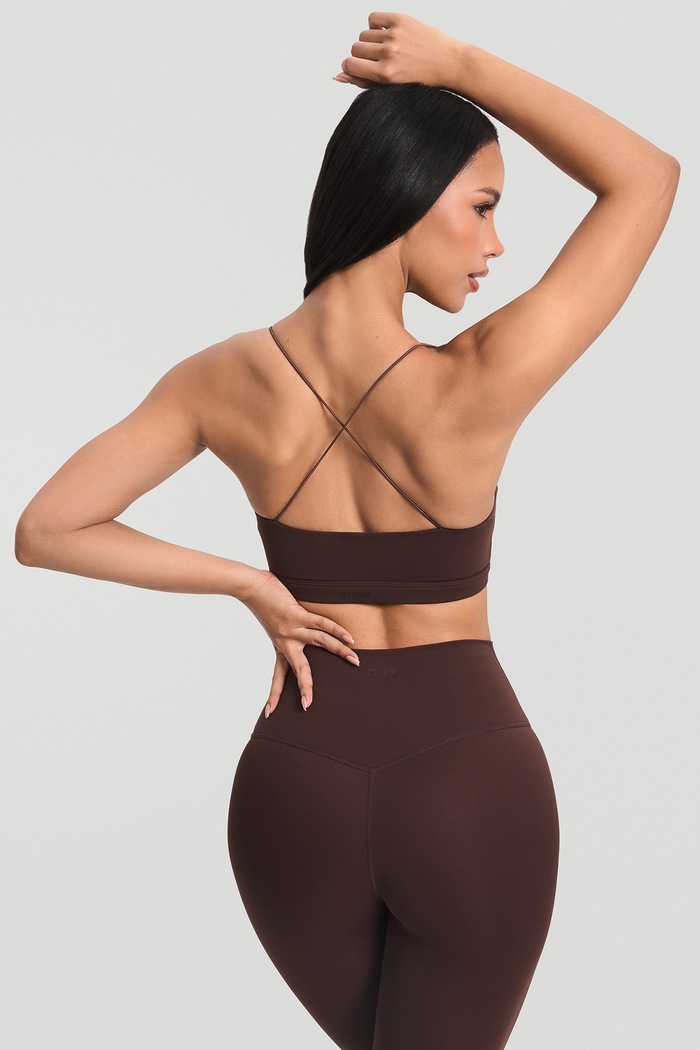 Odzież BetterMe Biustonosz do jogi Strappy BRA00028 brązowy