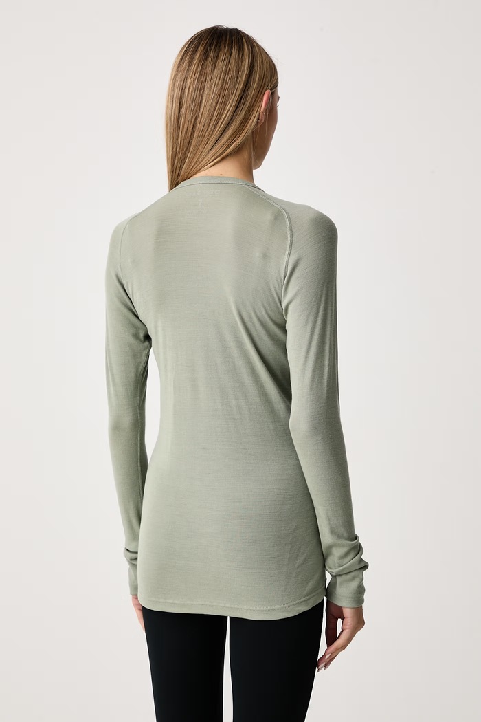 Devold Longsleeve funkcyjny damski z wełny merino Adventure Merino PDGO.245.228.B zielony AW26
