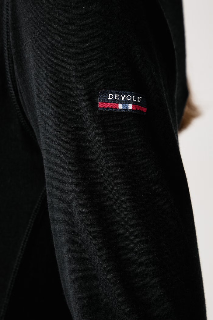 Longsleeve funkcyjny damski wełniany Breeze Merino Devold czarny PDGO.180.286.A