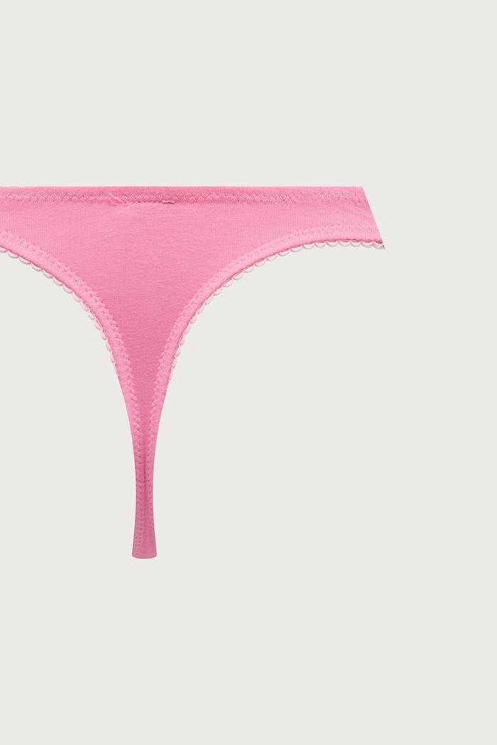 Juicy Couture Tangá dámske s bavlnou DEMI FEMME COTTON SCALLOPED THONG 3-pak JCTTH226954
