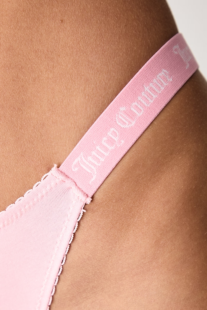 Прашки дамски от памук с еластан DEMI FEMME COTTON SCALLOPED THONG Juicy Couture JCTTH226953 розов