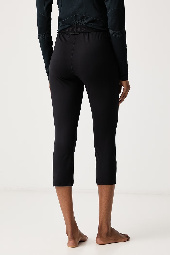Odzież Peak Performance Legginsy funkcyjne damskie Spirit Short G79893010 czarny