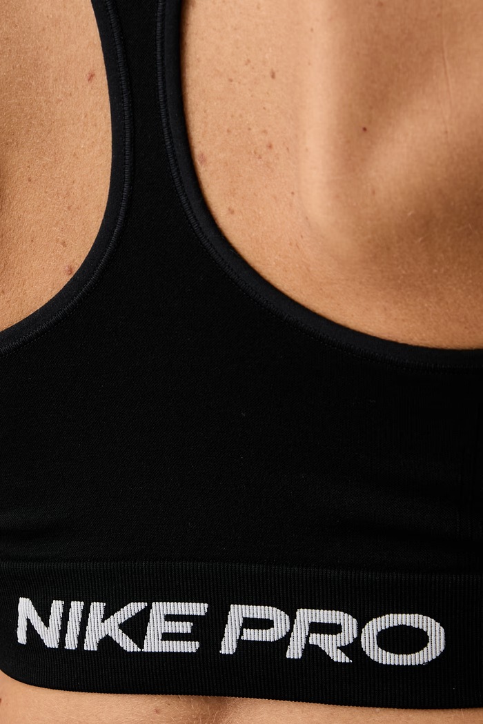 Nike biustonosz sportowy Pro Seamless IR4159.011 czarny